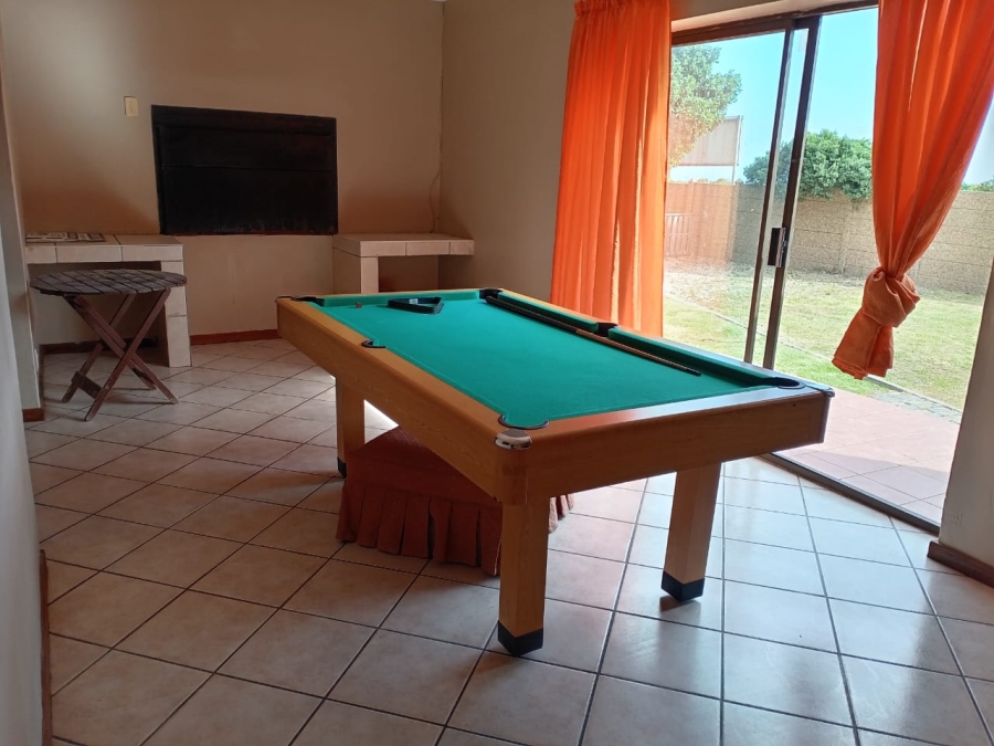 3 Bedroom Property for Sale in Wavecrest Eastern Cape